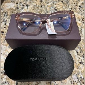 Ladies New Eyewear - Tom Ford
